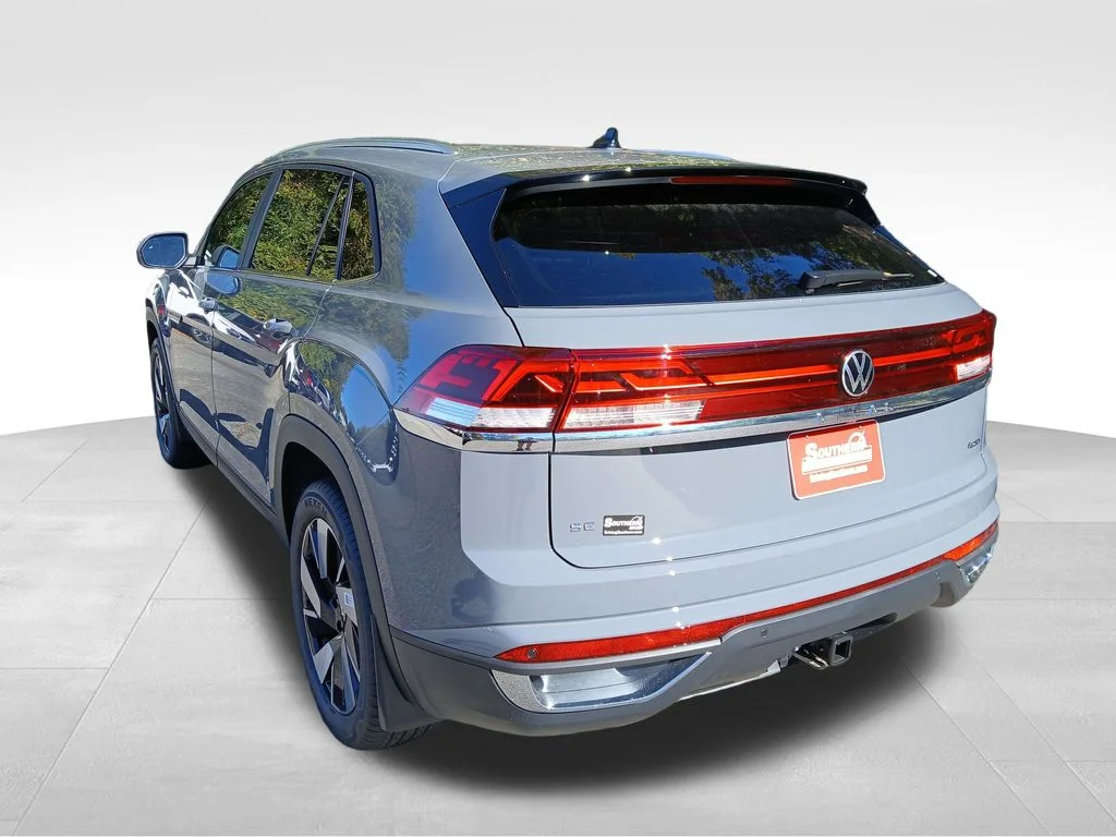 New 2026 Gray Volkswagen 2.0T SE w/Technology image 3