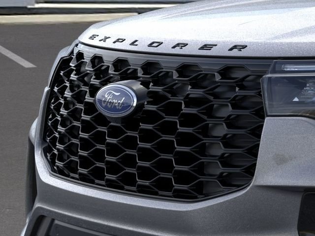 New 2026 Carbonized Gray Metallic Ford ST-Line image 40