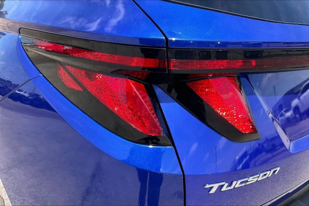 Used 2024 Blue Hyundai SEL image 20