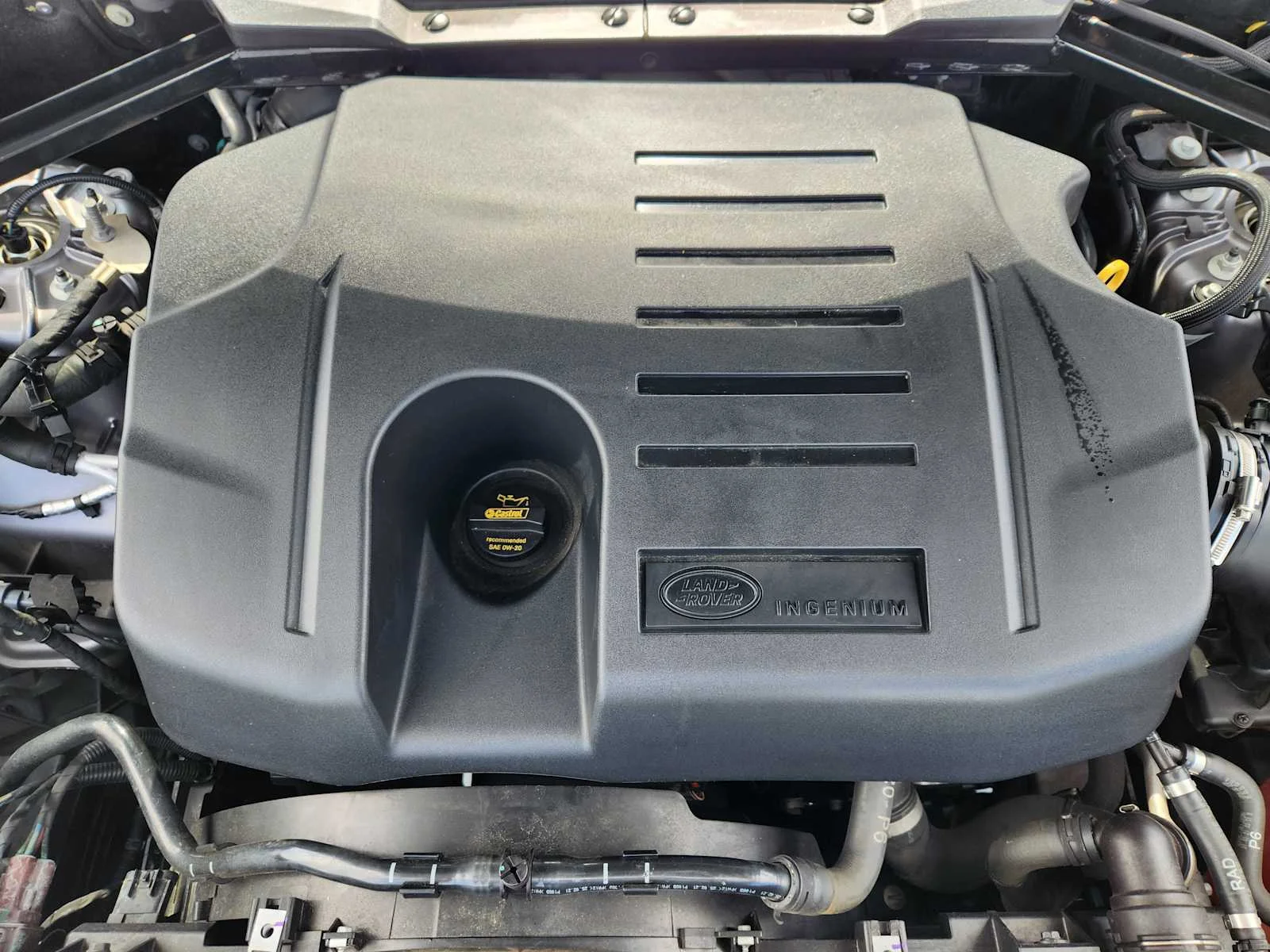 Used 2022 Eiger Grey Metallic Land Rover SE image 33