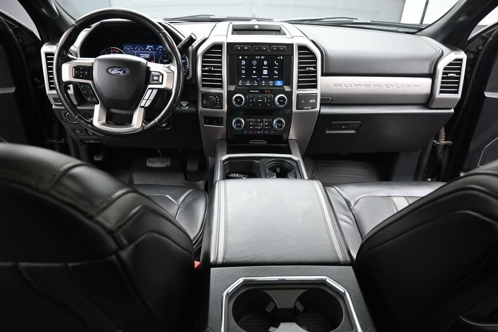 Used 2019 Black Ford Platinum image 24