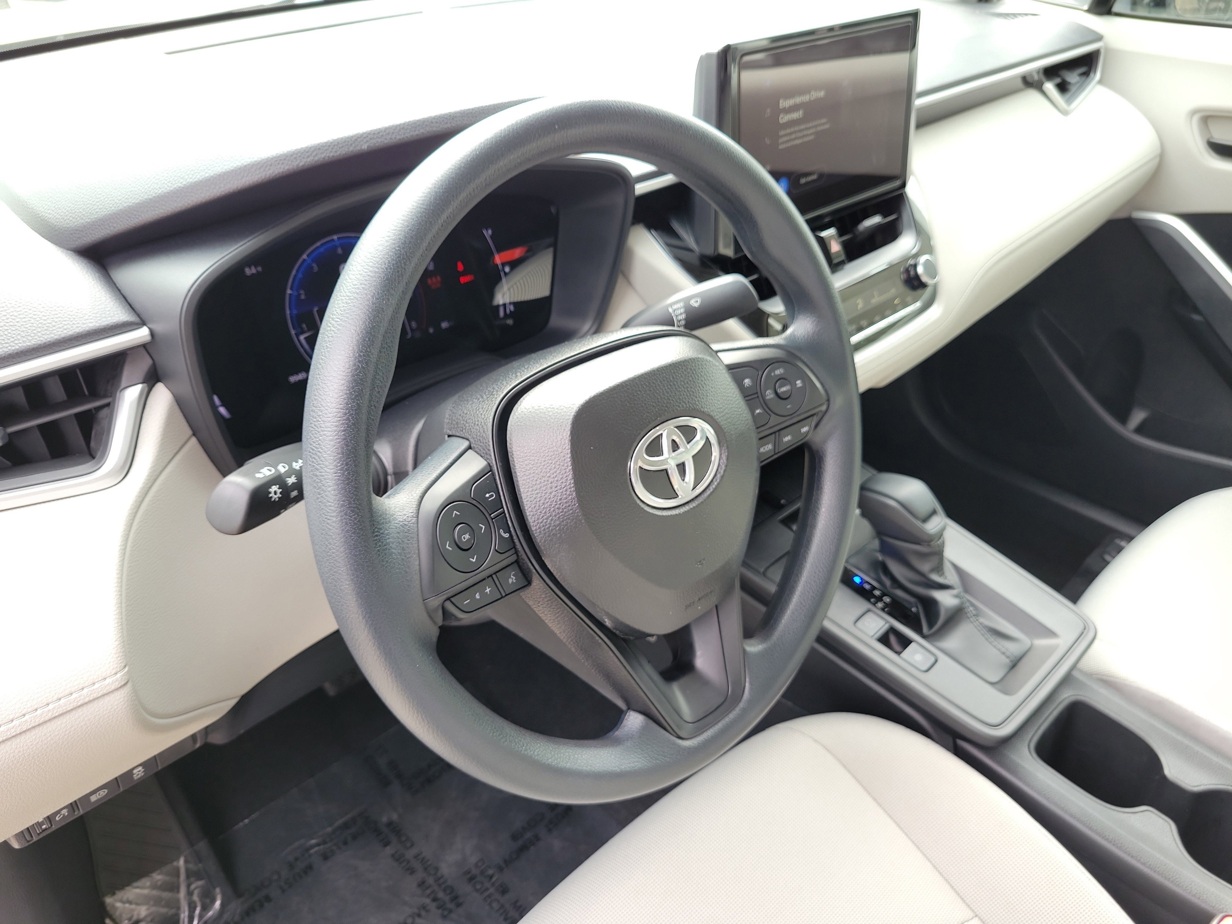 Used 2026 Pearl Toyota L image 24