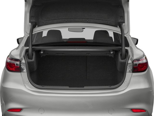 Used 2018 Snowflake White Pearl Mica Mazda Grand Touring image 15