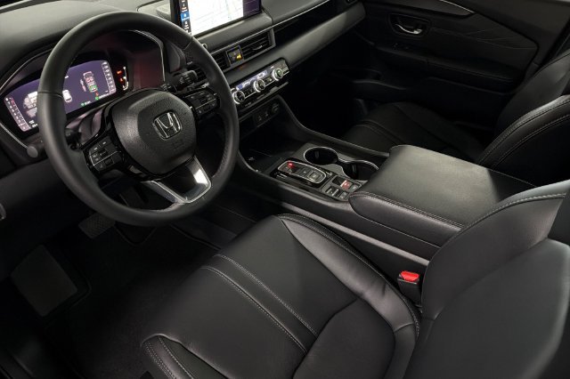 New 2026 Crystal Black Pearl Honda Touring image 8