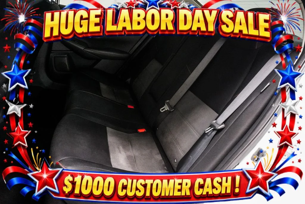 Used 2022 White Nissan SR image 7