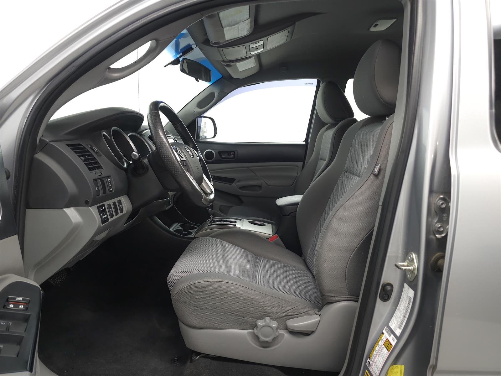 Used 2014 Silver Toyota Base image 4