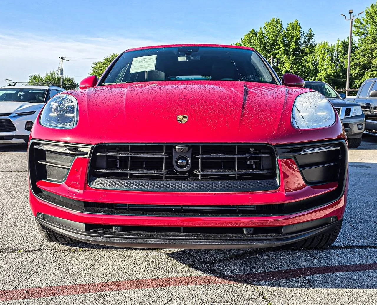 2023 Porsche Macan T's photo