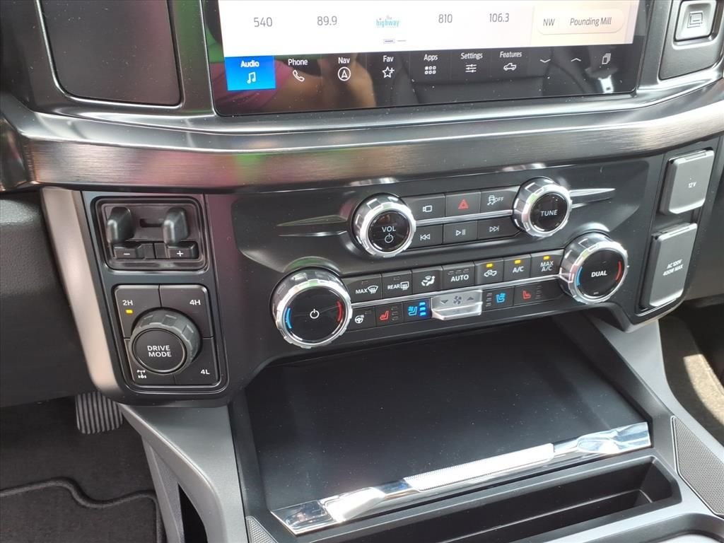 New 2026 Carbonized Gray Metallic Ford F-350® Lariat® image 21