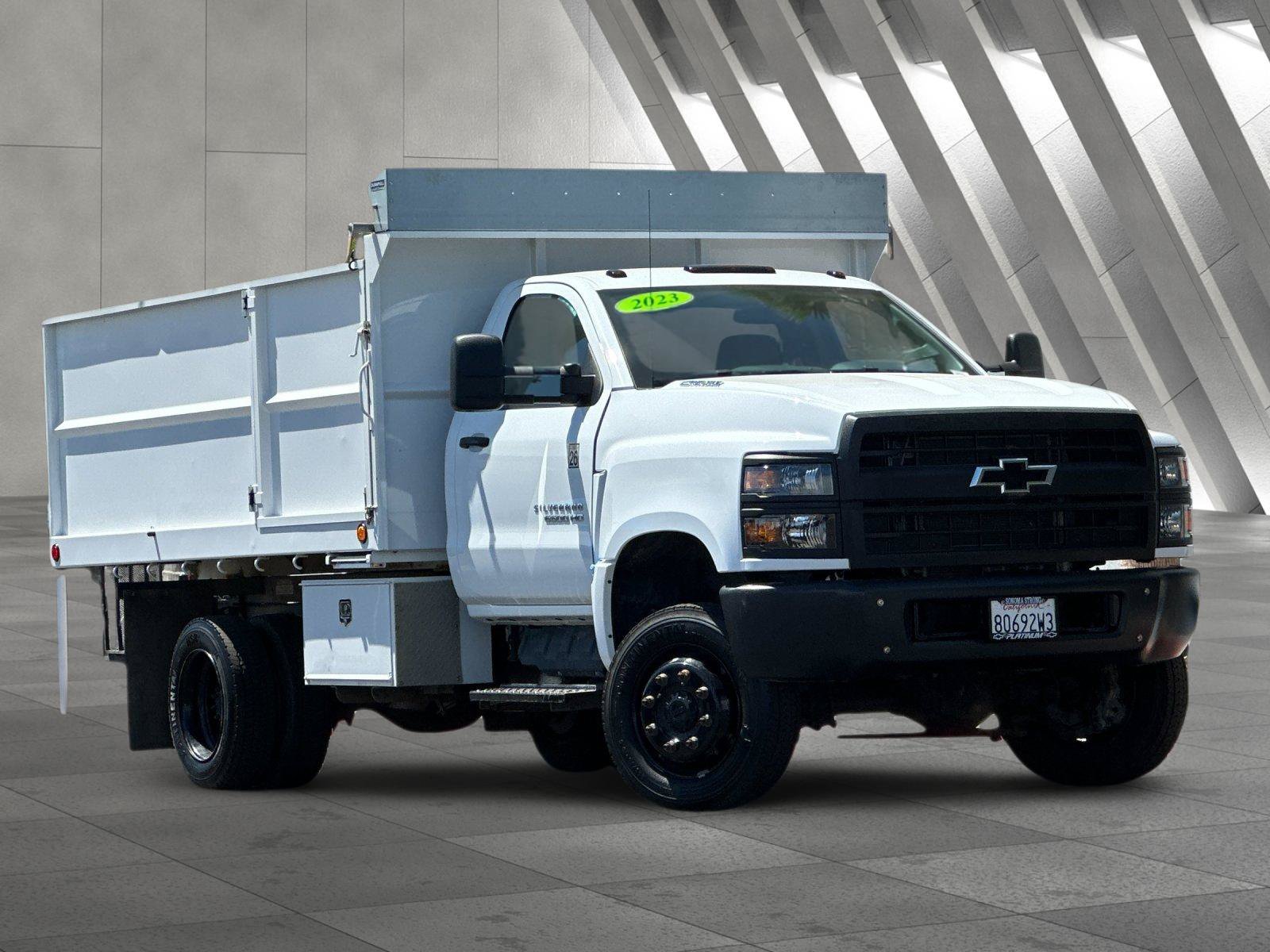 2023 Chevrolet Silverado 4500 Medium Duty Chassis Cab