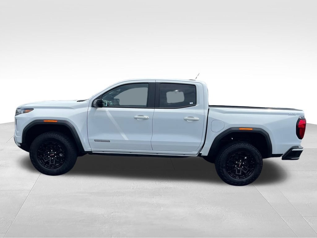 New 2026 Summit White GMC Elevation image 2