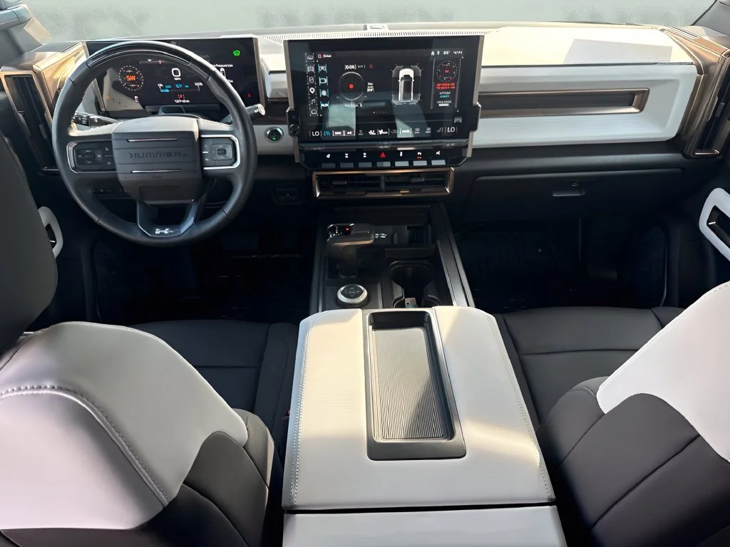 Used 2024 Interstellar White GMC 2X image 15