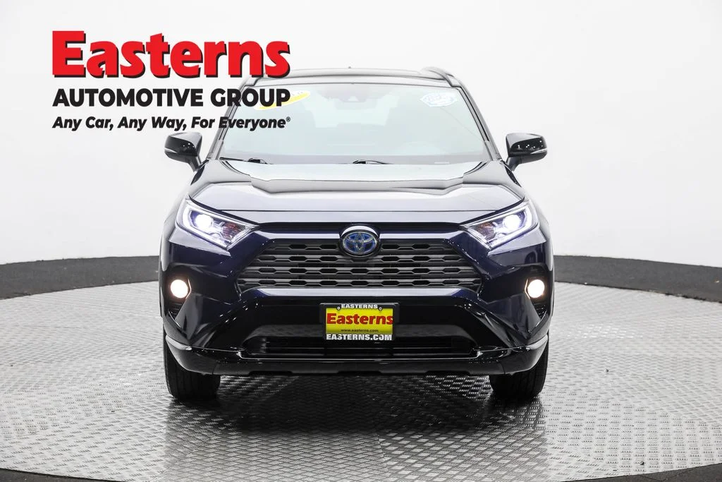 Used 2020 Blue Toyota XSE image 2