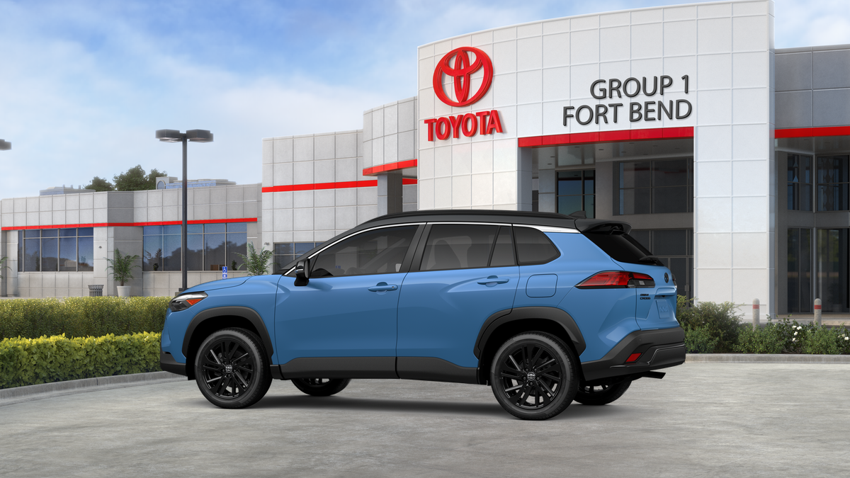 New 2026 Cavalry Blue with Jet Black roof Toyota Hybrid XSE image 5