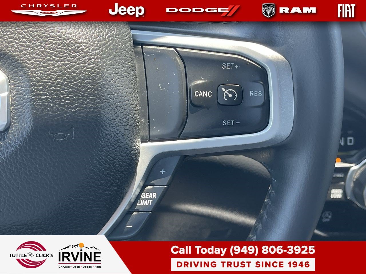 Certified Used 2022 Diamond Black Crystal Pearlcoat Ram Big Horn image 26