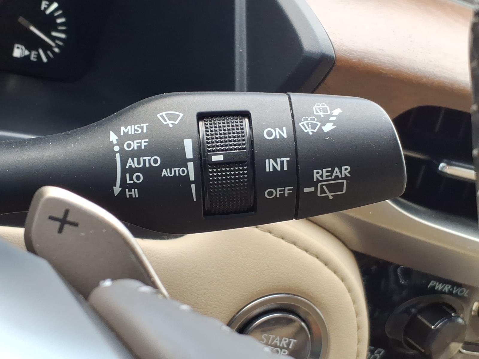 Used 2020 Black Onyx Lexus Three-Row image 30