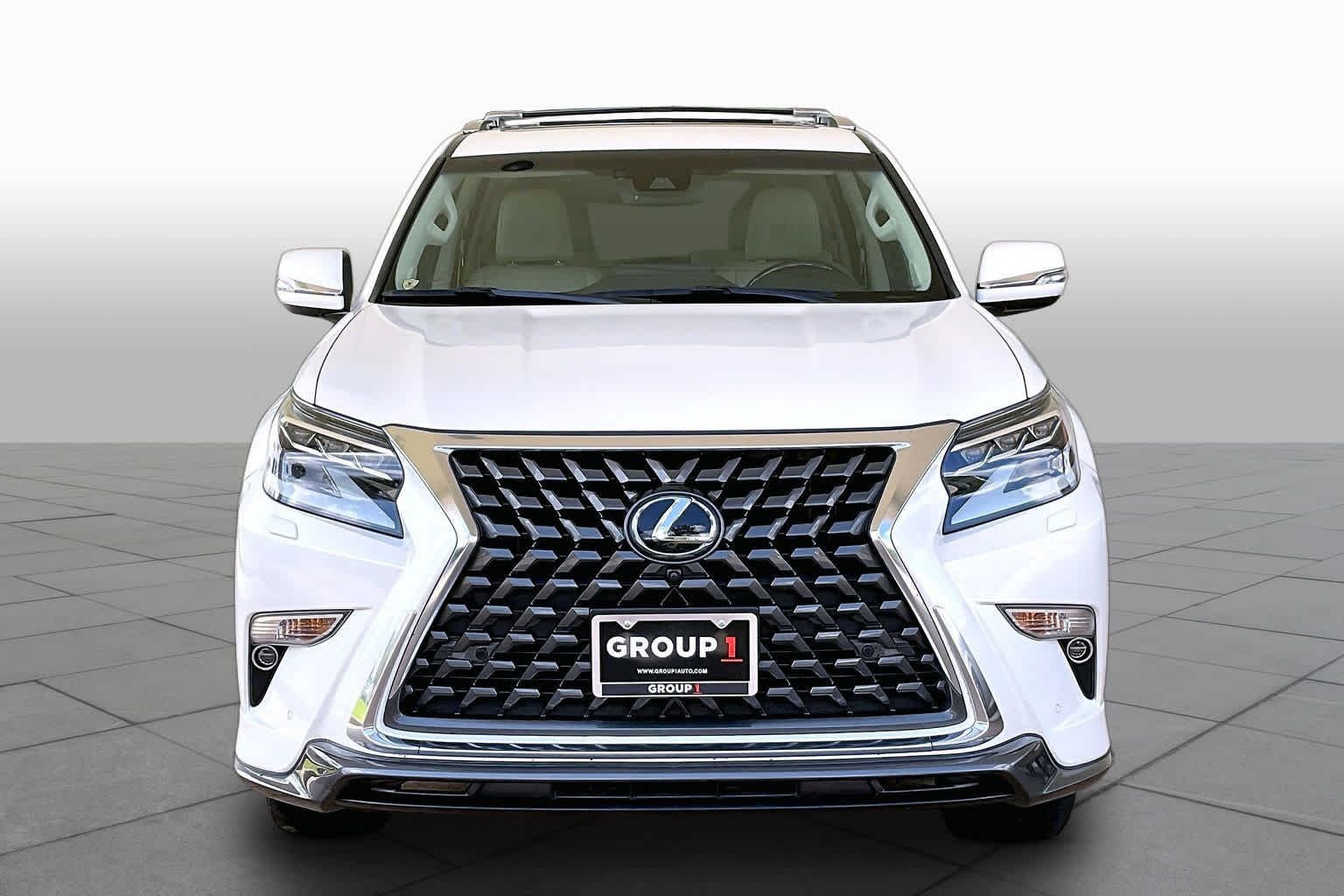 Used 2023 Eminent White Pearl Lexus Luxury image 4