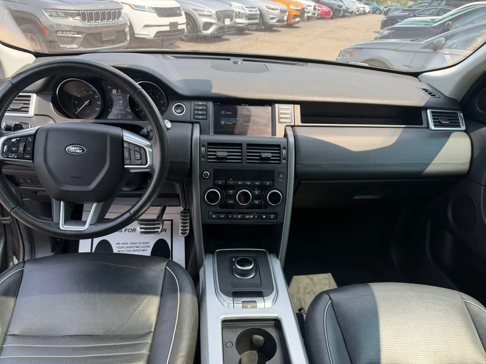 Used 2018 Corris Grey Metallic Land Rover HSE image 18