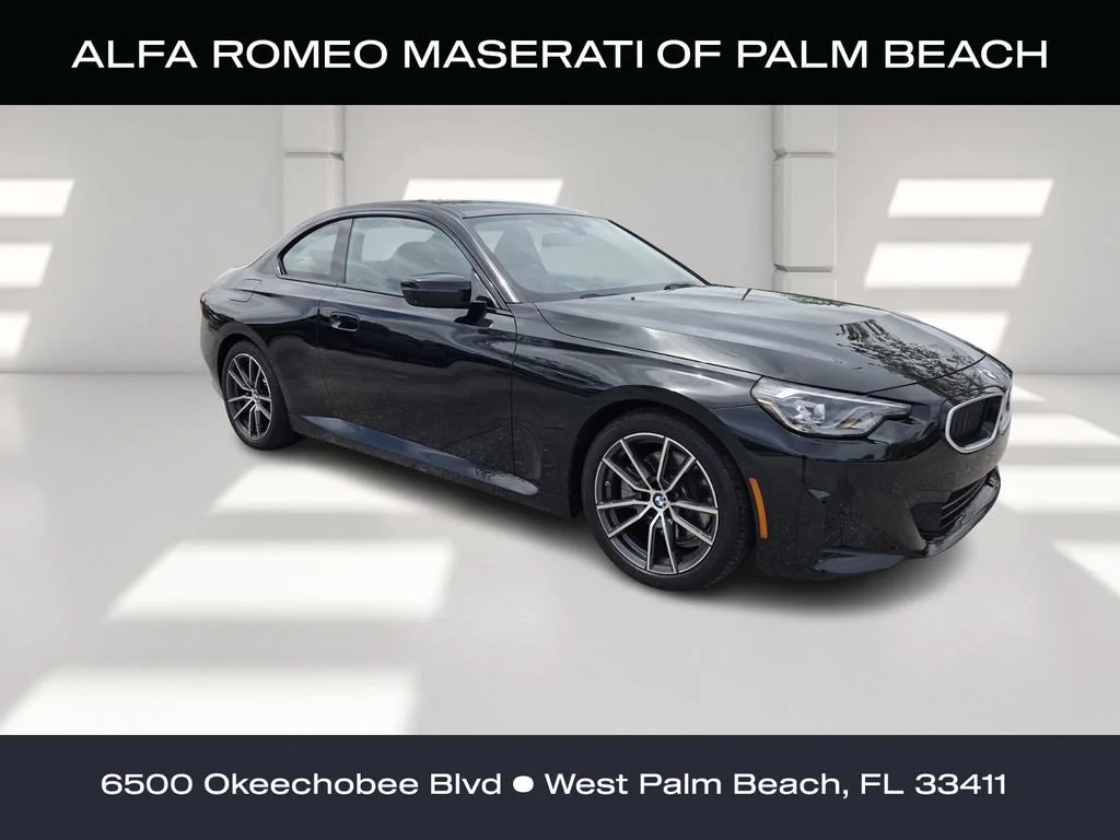 2025 BMW 2 Series 230i Coupe's photo