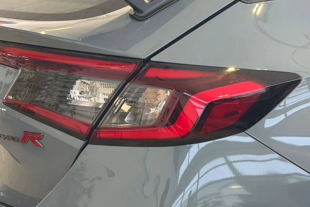 New 2026 Sonic Gray Pearl Honda  image 31