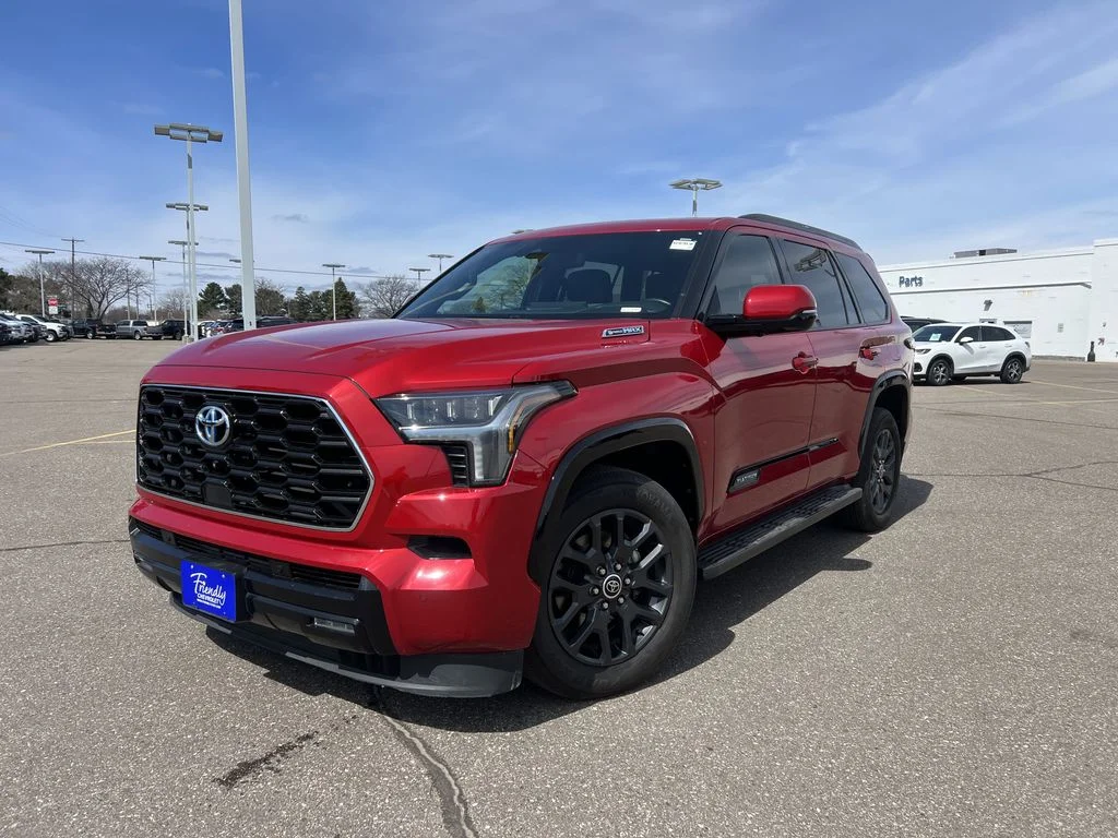 2023 Toyota Sequoia Platinum 4WD i-FORCE MAX Hybrid's photo