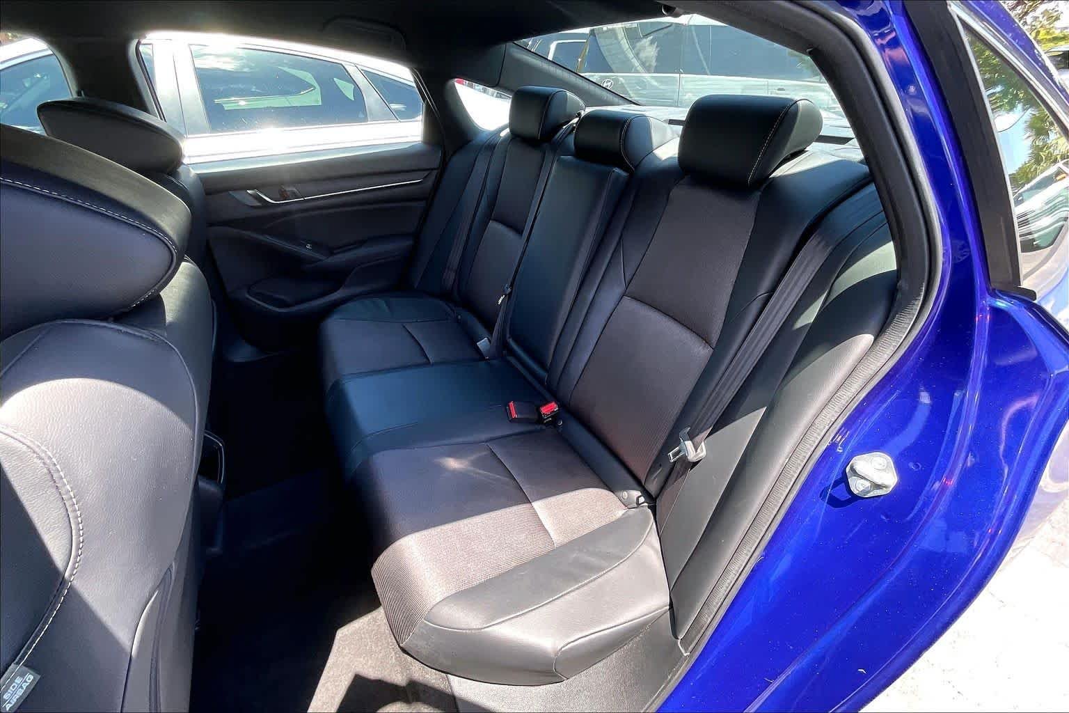 Used 2018 Still Night Pearl Honda Sport 1.5T image 25