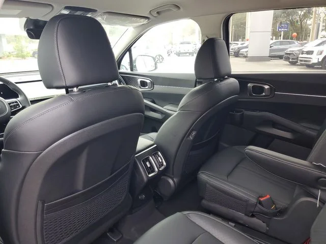 2025 Kia Sorento EX Hybrid - Photo 26