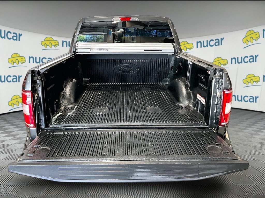 Used 2018 Gray Ford XLT image 32