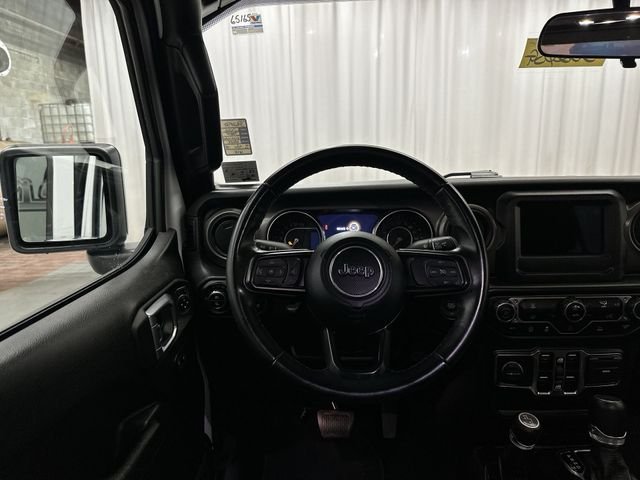Used 2022 White Jeep Sport image 13