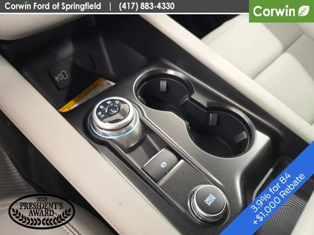 New 2026 Space White Metallic Ford Active image 28