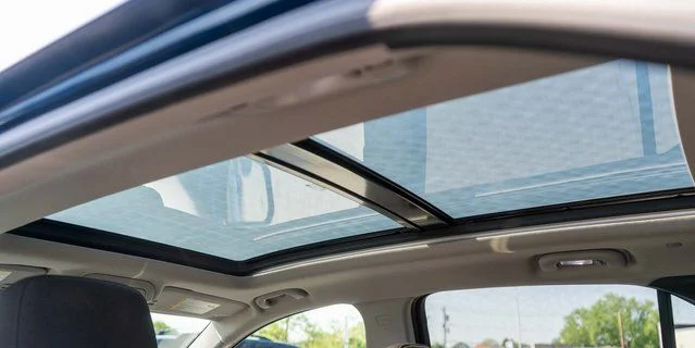 Used 2020 Blue Chevrolet LT image 13