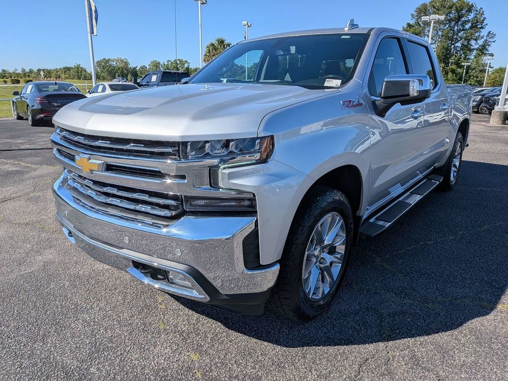 Used 2022 Silver Chevrolet LTZ image 11