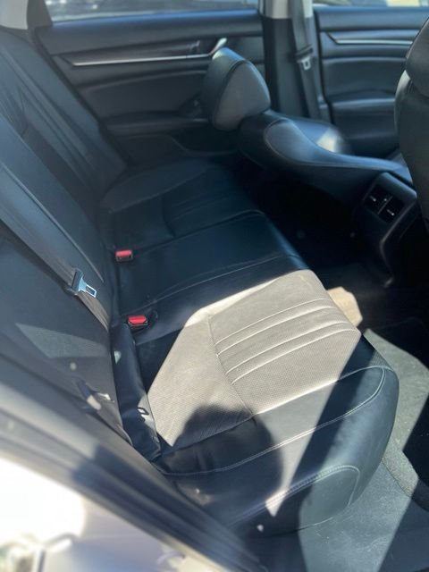 Used 2018 White Honda EX-L image 7