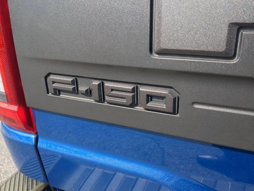 Used 2022  Ford Raptor image 30