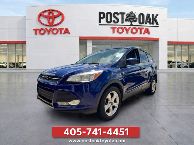 Used 2014 Blue Ford SE image 12