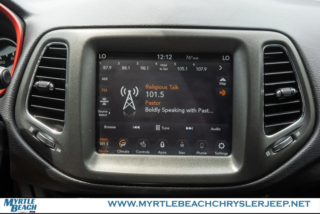 Certified Used 2021 Billet Silver Metallic Jeep Trailhawk image 21