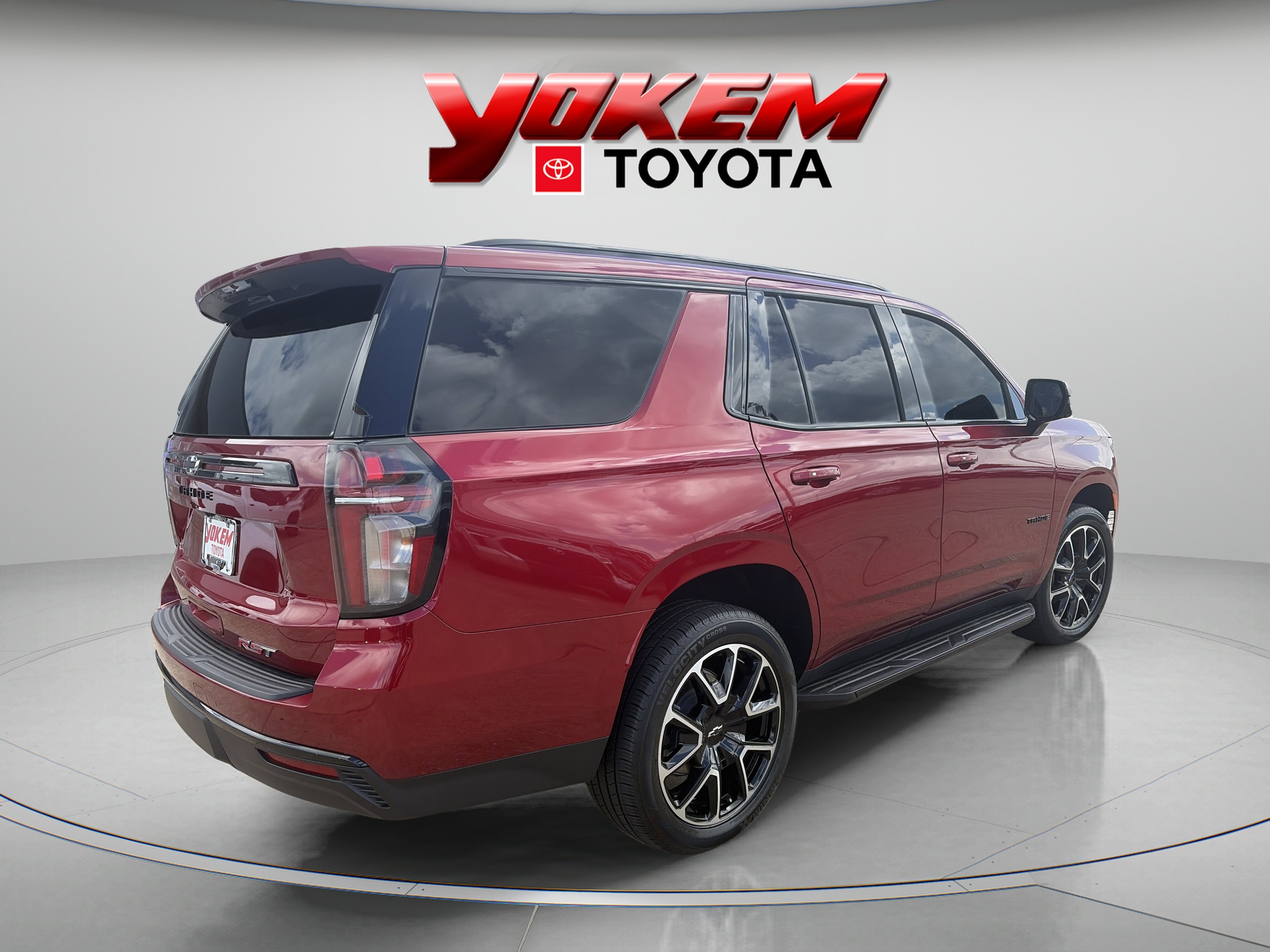 Used 2024 Radiant Red Tintcoat Chevrolet RST image 5