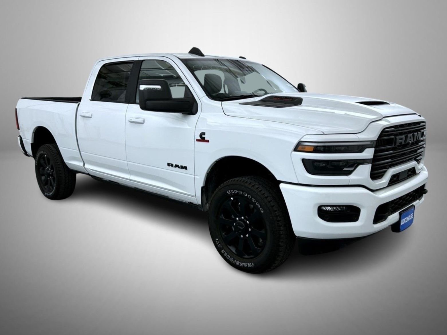 New 2025 Bright White Clear-Coat Exterior Paint RAM Laramie image 3