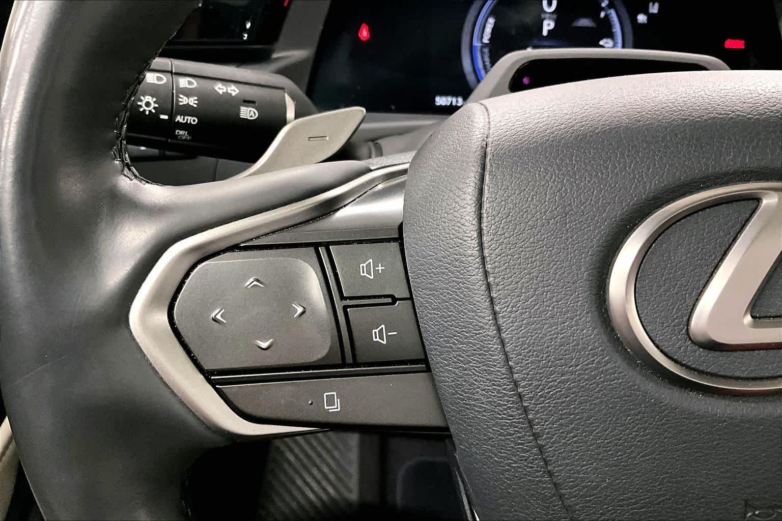 Certified Used 2023 Eminent White Pearl Lexus Luxury image 24