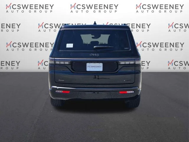 New 2026 High Gloss Black Exterior Paint Jeep Limited Altitude image 4