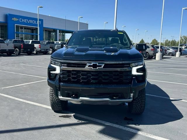 2026 Chevrolet Silverado 1500 ZR2 - Photo 11
