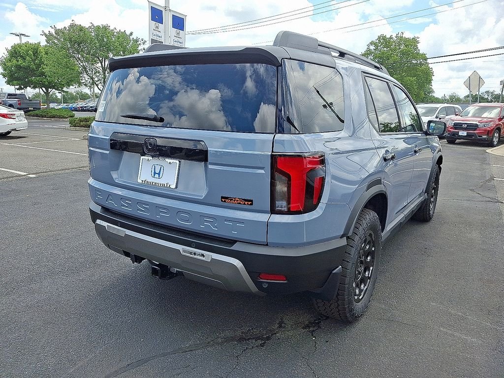 New 2026 Sonic Gray Pearl Honda TrailSport Blackout Elite image 4