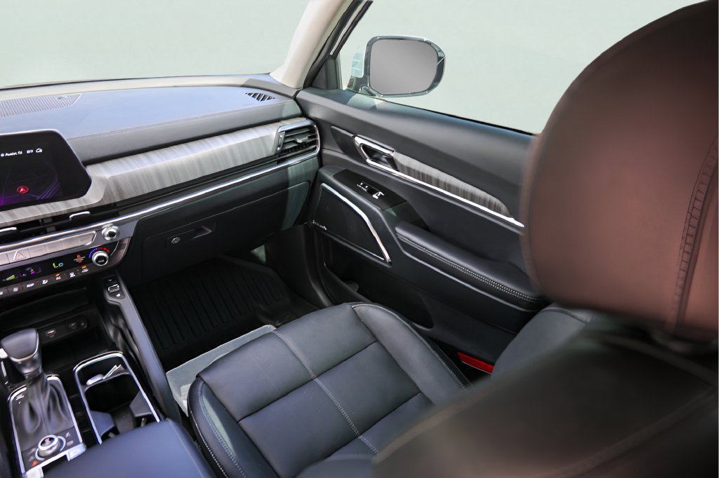 2025 Kia Telluride SX - Photo 32