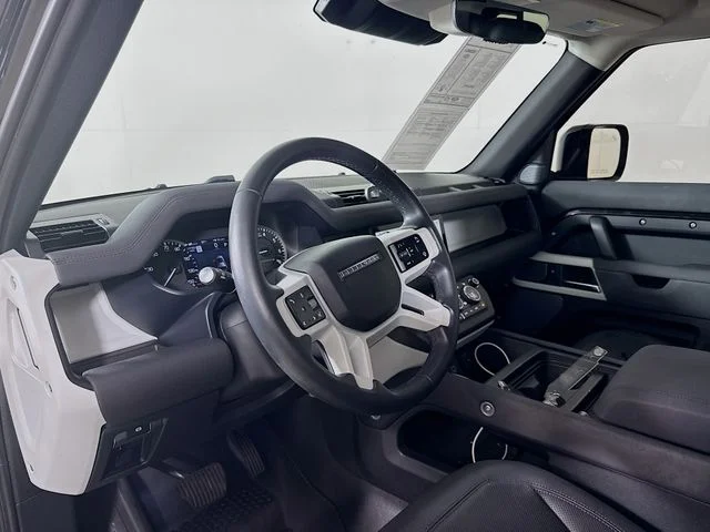 Certified Used 2023 Black Land Rover SE image 9