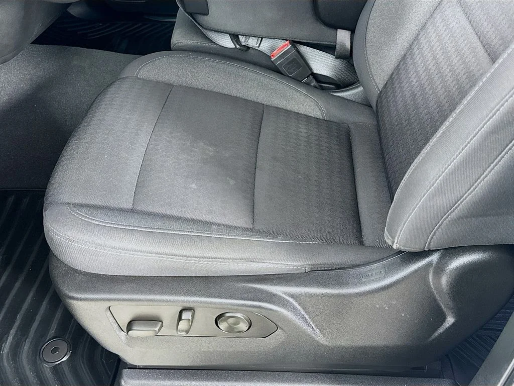 Used 2023 Gray Chevrolet LT image 22