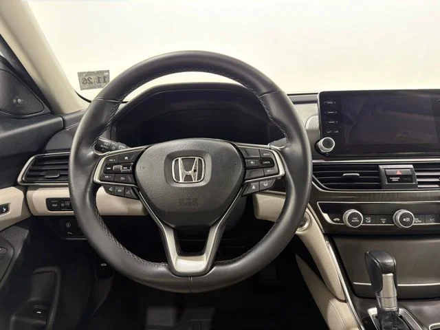 Used 2021 Platinum White Pearl Honda EX-L image 29