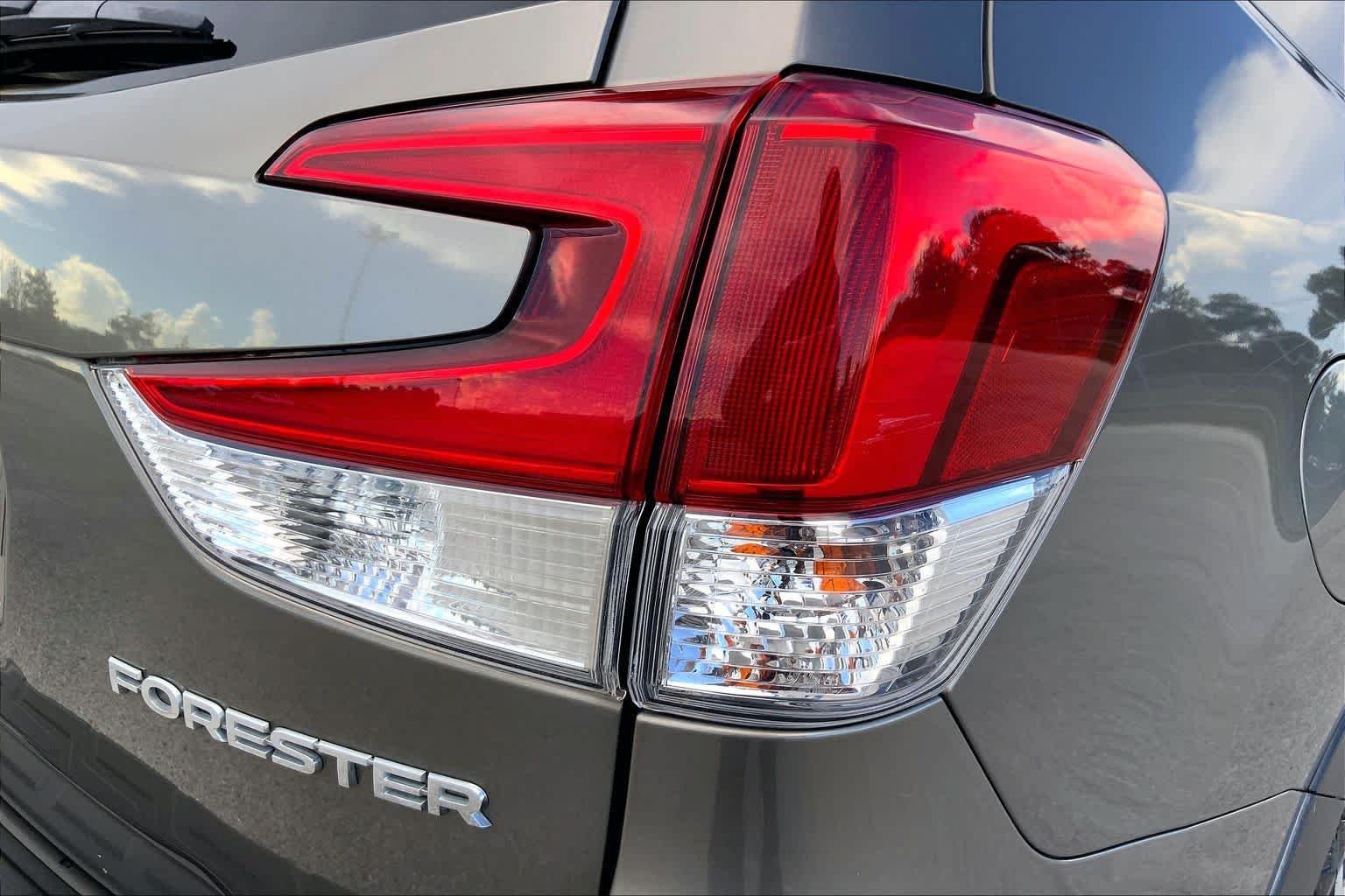 Used 2019 Sepia Bronze Metallic Subaru Premium image 30
