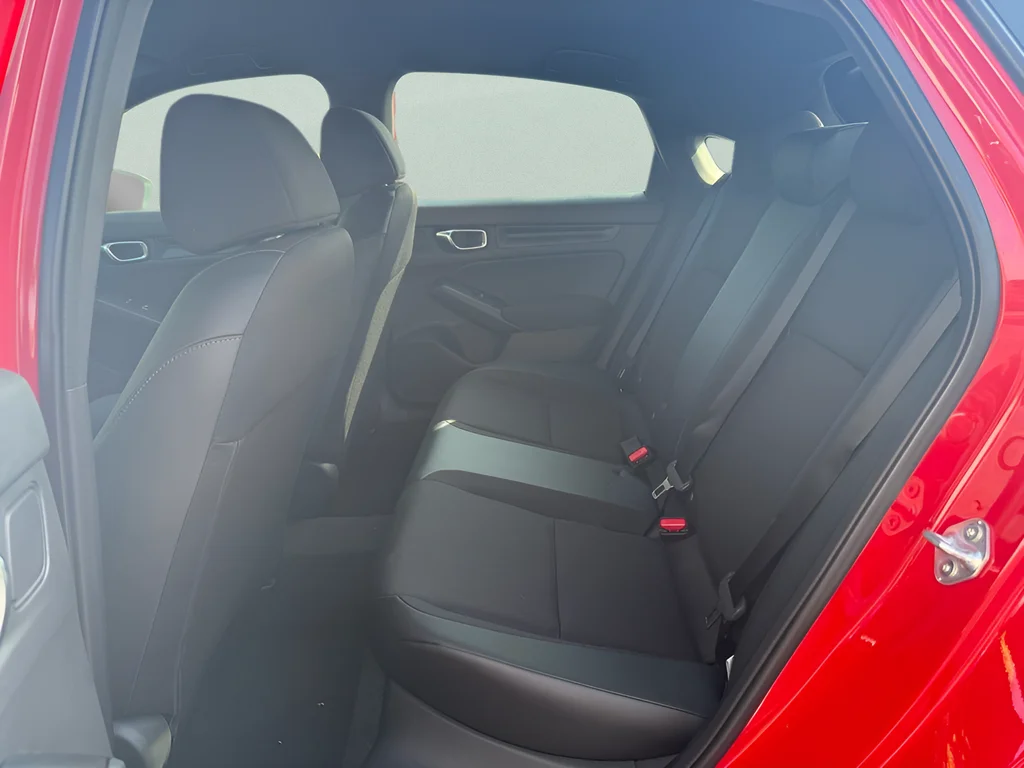 2026 Honda Civic Hatchback Sport - Photo 11