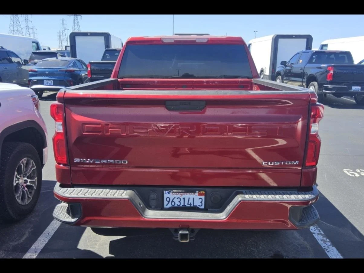Used 2022 Cherry Red Tintcoat Chevrolet Custom image 14