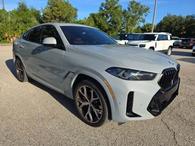 Used 2025 Brooklyn Grey Metallic BMW xDrive40i image 7