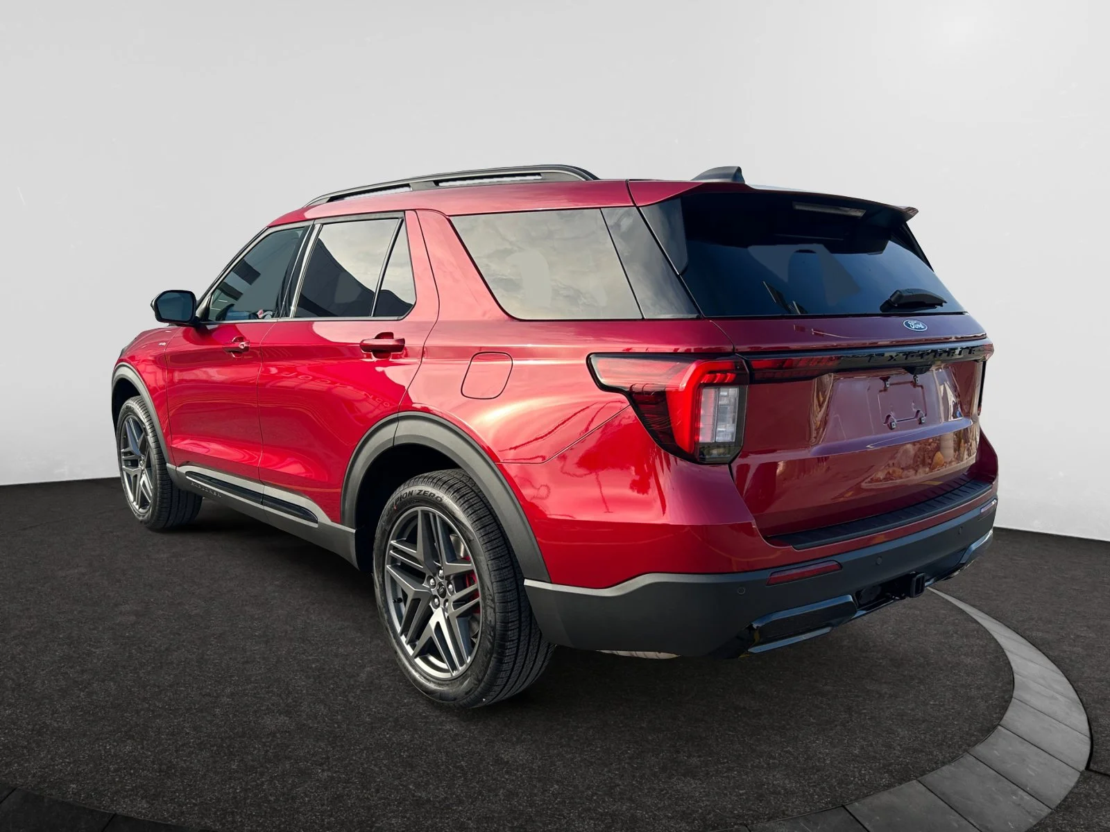 New 2027 Ruby Red Metallic Tinted Clearcoat Ford ST-Line image 3